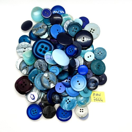 1 lot de 94 boutons en résine ton bleu - taille diverse - abv7644