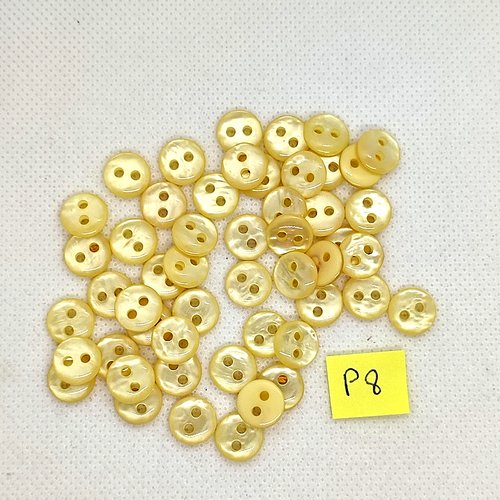 50 boutons en résine jaune - 10mm - p8