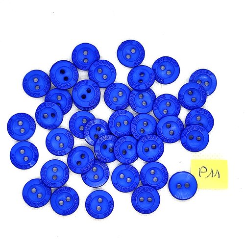 40 boutons en résine bleu - 12mm - p11