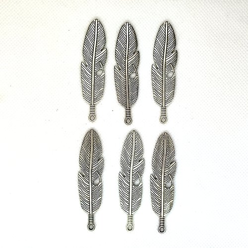 6 breloques / pendentifs en métal argenté - des feuilles - 61x15mm - 13