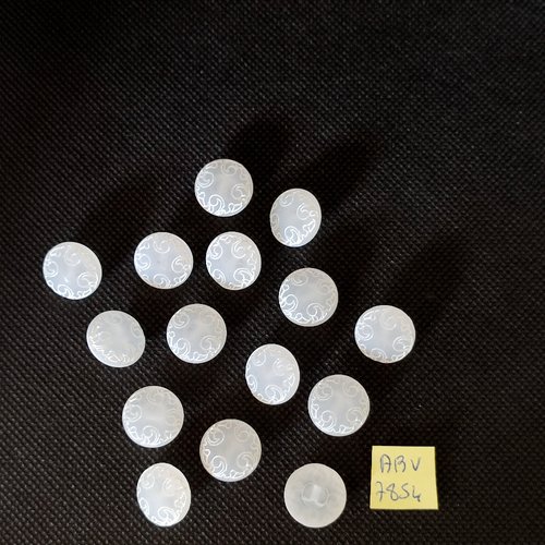 15 boutons en résine blanc cassé - 15mm - abv7854