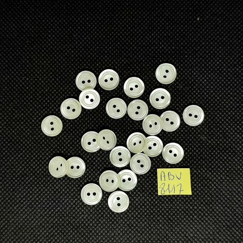 26 boutons en résine ivoire / beige - 10mm - abv8117