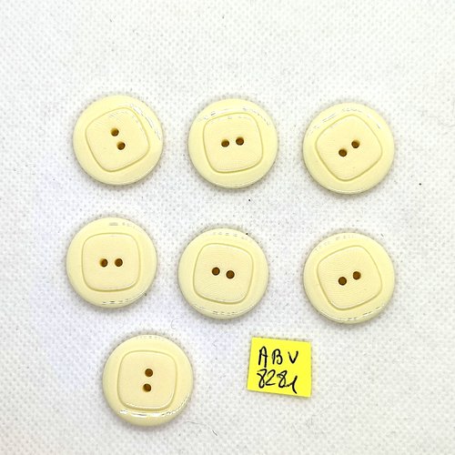 7 boutons en résine ivoire - 22mm - abv8281