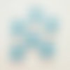 6 boutons en bois fantaisie - bonhomme de neige bleu et blanc - 21x35mm - bri744