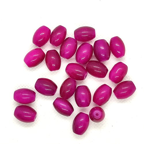 Lot de 22 perles olive en verre fuchsia / bordeaux - 13x10mm