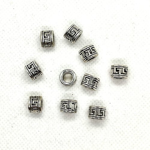 10 perles en métal argenté - 7x9mm