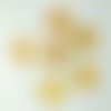 6 perles en nacre jaune / orangé - 25x25mm