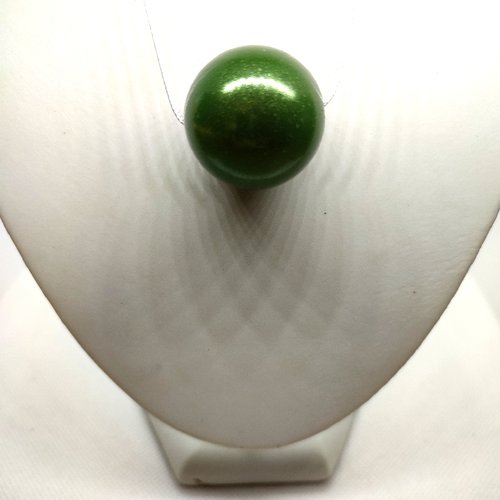1 perle magique en résine vert - 30mm