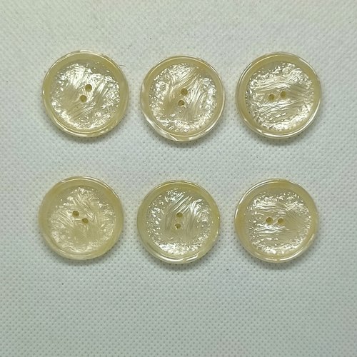 6 boutons en résine jaune clair - 27mm