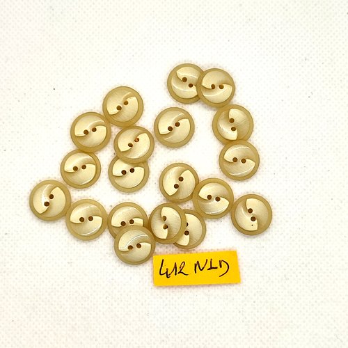 19 boutons en résine beige - 14mm - 412nld