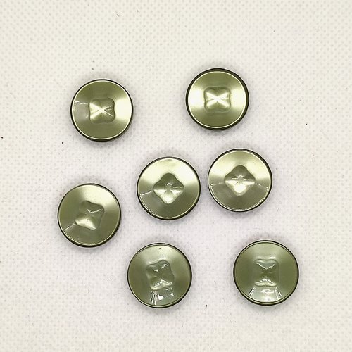 7 boutons en résine vert - 17mm - a27