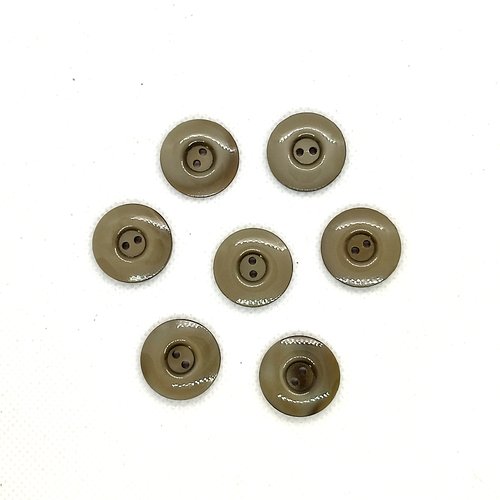 7 boutons en résine vert - 20mm - a28