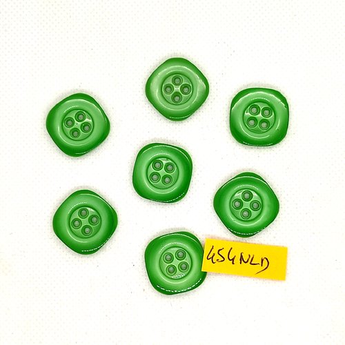 7 boutons en résine vert - 19x19mm - 454nld