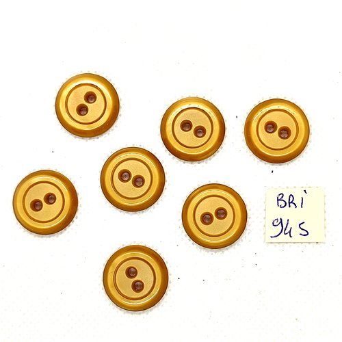 7 boutons en résine beige - 18mm - bri945