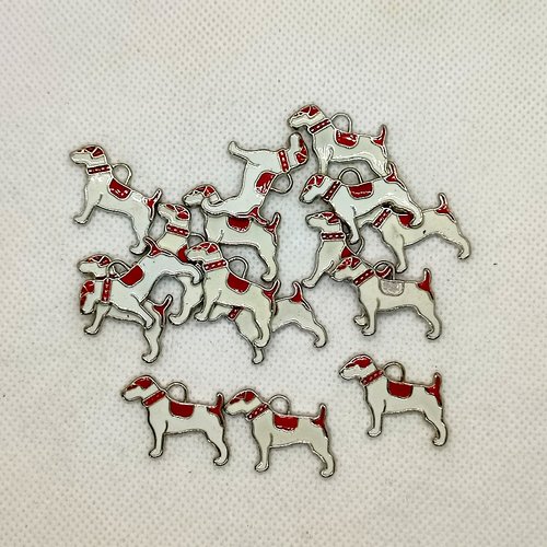 16 breloques en métal argenté rouge et blanc - des chiens - 18x22mm - 139-3
