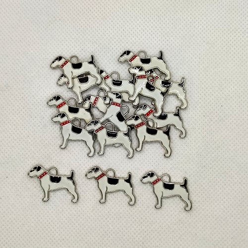 16 breloques en métal argenté blanc et noir - des chiens - 18x22mm - 139-4