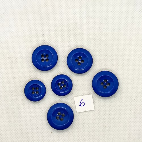 6 boutons vintage en résine bleu - 21mm et 18mm - tr6