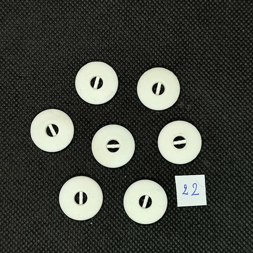 7 boutons vintage en résine blanc - 18mm - tr22
