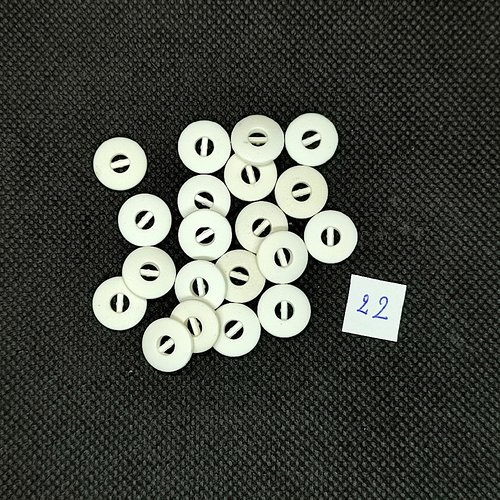 20 boutons vintage en résine blanc - 12mm - tr22