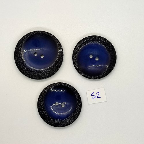 3 boutons vintage en résine bleu foncé - 39mlm et 35mm - tr52