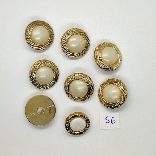 7 boutons vintage en résine doré et blanc - 22mm - tr56