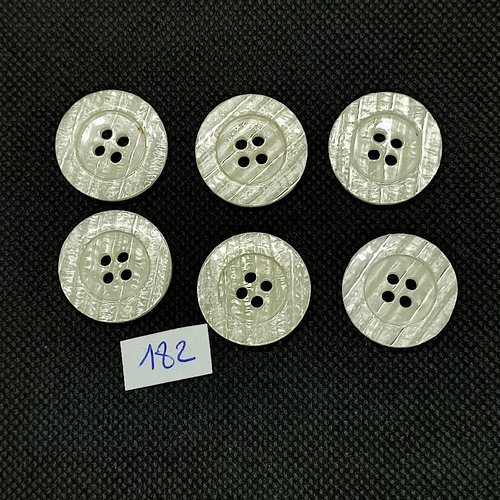 6 boutons vintage en résine ivoire / écru - 22mm - tr182