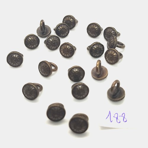20 boutons vintage en métal bronze - 7mm - tr188
