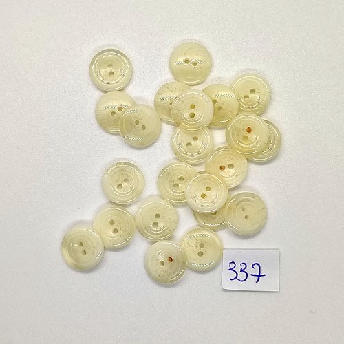 22 boutons en résine ivoire - vintage - 12mm - tr337