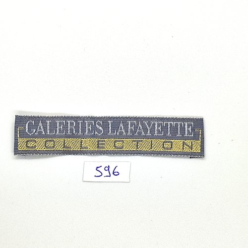 Ecusson à coudre - galeries la fayette - gris et jaune - 15x74mm - tr596