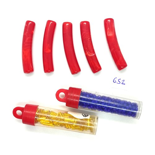 5 perles en résine rouge et 2 tubes de perles jaune et bleu - vintage - tr652