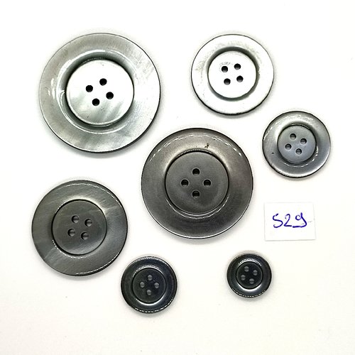 7 boutons en résine gris - vintage - taille diverse - tr529