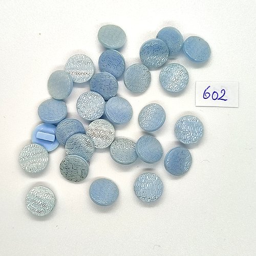 27 boutons en résine bleu très clair - vintage - 11mm - tr602