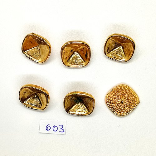6 boutons en métal doré - vintage - 18mm - tr603