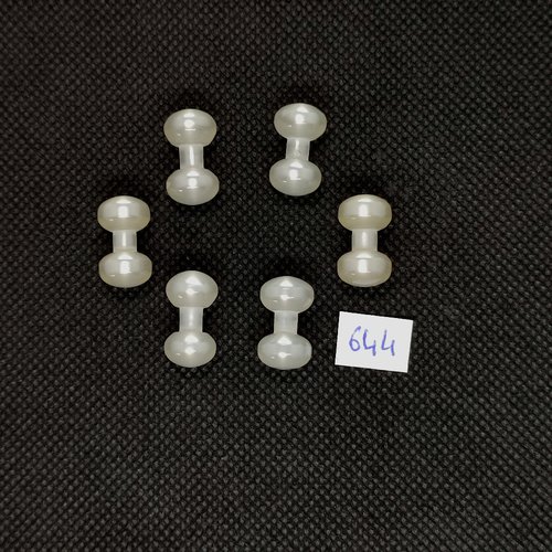 6 boutons brandebourg en résine blanc - vintage - 10x18mm - tr644