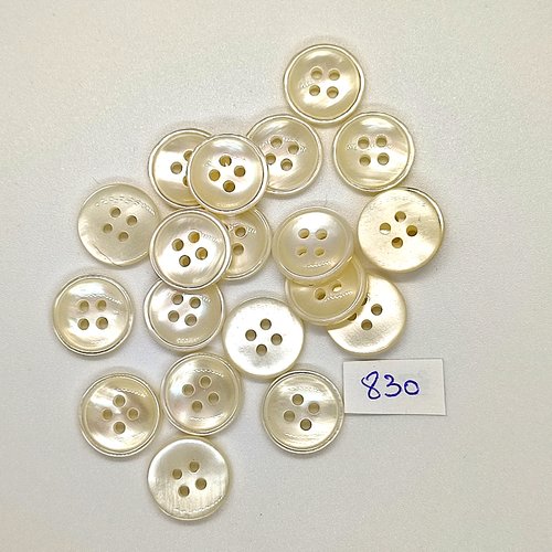 20 boutons en résine ivoire / beige - vintage - 15mm - tr830