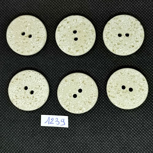 6 boutons en résine blanc cassé - vintage - 28mm - tr1239