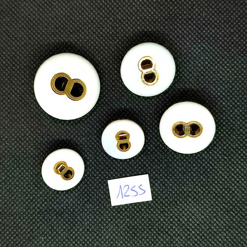 5 boutons en résine blanc et doré - vintage - 28mm 23mm et 18mm - tr1255