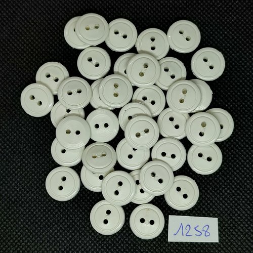 39 boutons en résine blanc - vintage - 14mm - tr1258