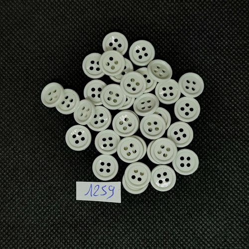 35 boutons en résine blanc - vintage - 11mm - tr1259