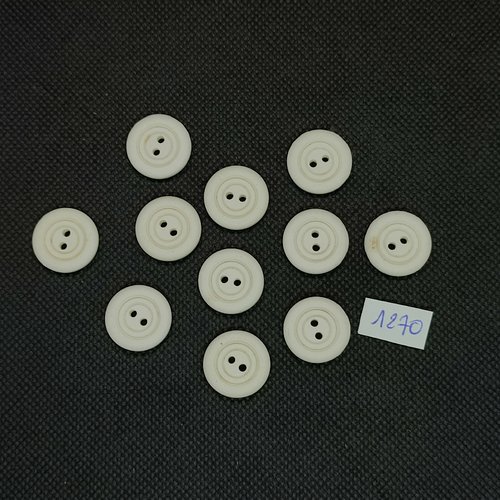 11 boutons en résine blanc cassé - vintage - 18mm - tr1270