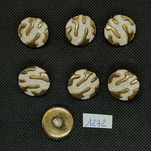 7 boutons en résine ivoire et doré - vintage - 20mm - tr1272