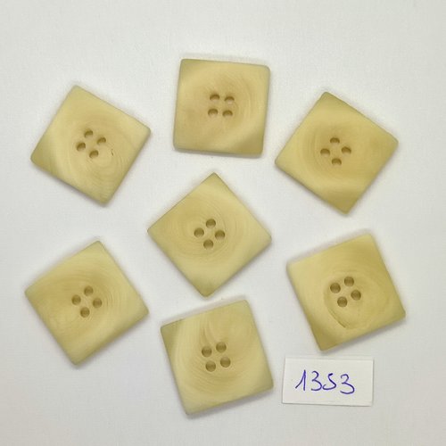 7 boutons en résine écru / beige - vintage - 22x22mm - tr1353