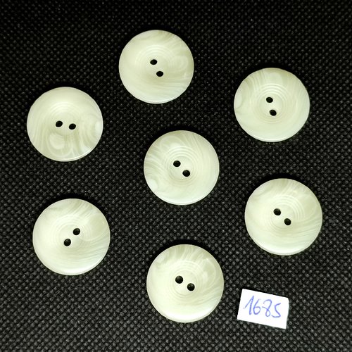7 boutons en résine blanc cassé - vintage - 22mm - tr1685