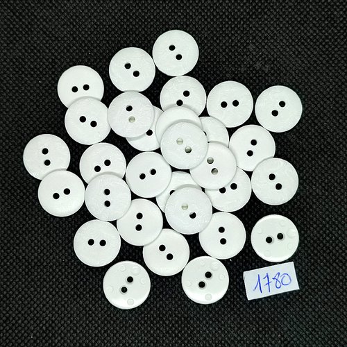 30 boutons en résine blanc - vintage - 15mm - tr1780