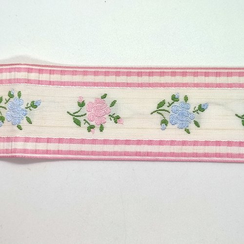 2m de ruban fond blanc avec fleur rose et bleu- vintage - 45mm