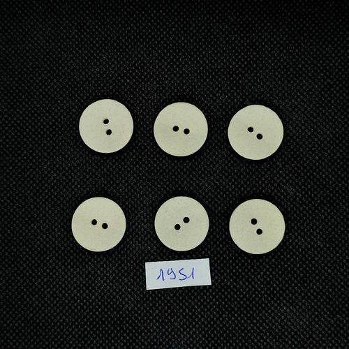 6 boutons en résine ivoire / blanc cassé - vintage - 18mm - tr1951