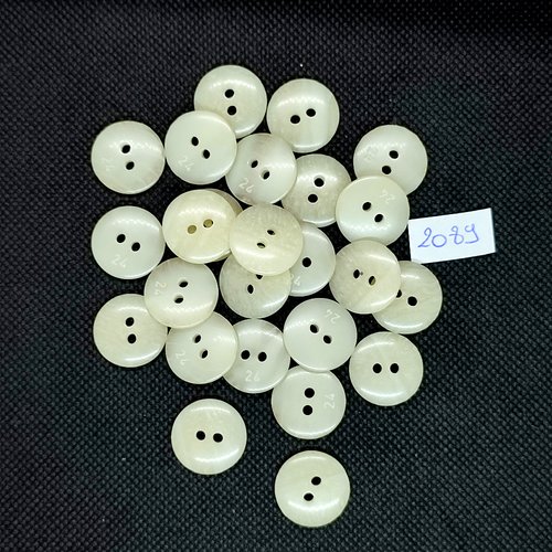 25 boutons en résine blanc cassé - 18mm - tr2089