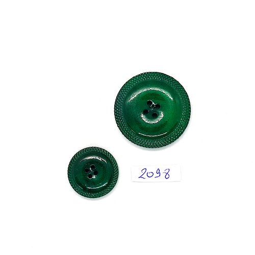 2 boutons en résine vert - 34mm et 22mm - tr2098
