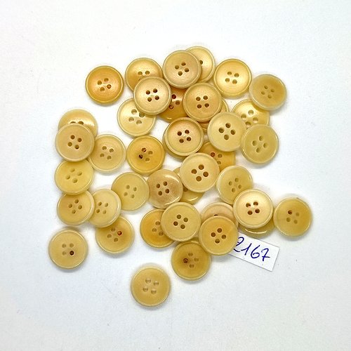 40 boutons en résine beige clair - 12mm - tr2167