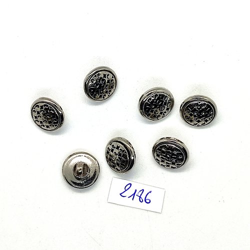 7 boutons en résine argenté - 14mm - tr2186